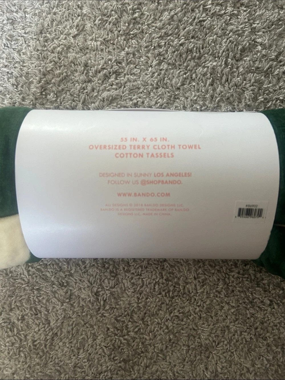 Giant Monstera ban.do Towel